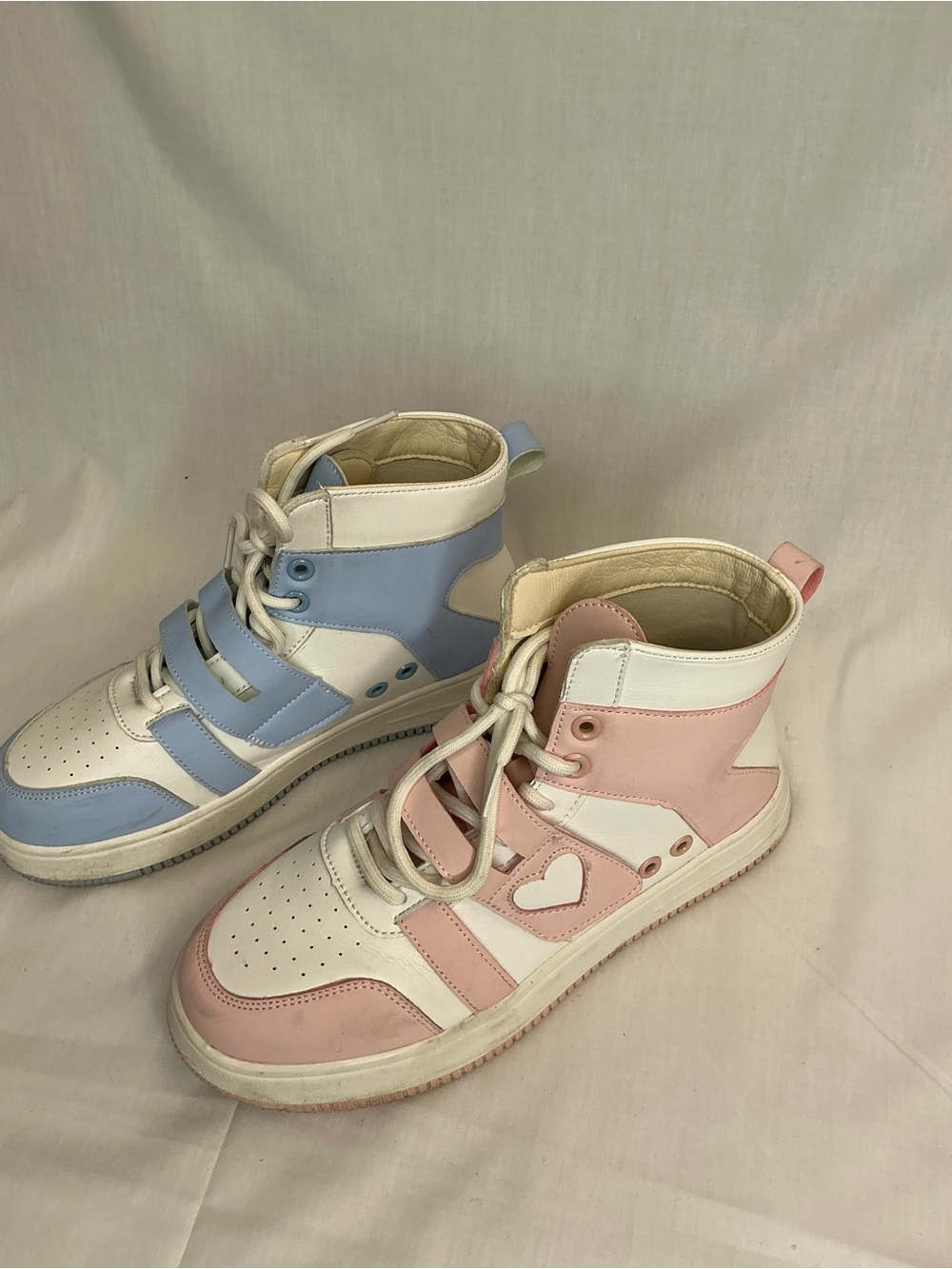 2137 - Women’s High-Top Athletic Sneakers in Pink & Blue